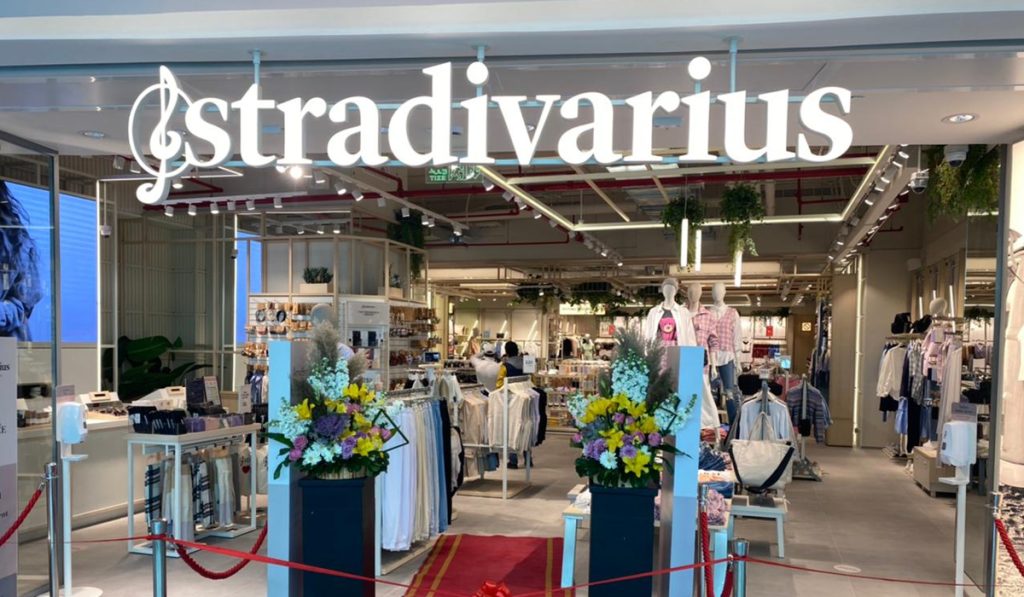 Stradivarius-City-Mall-1